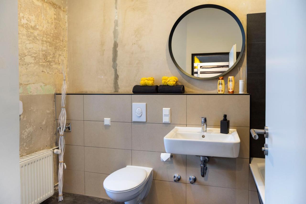 Shabby Chic Apartment +Freshly Furnished +Self Check-In ベルリン エクステリア 写真