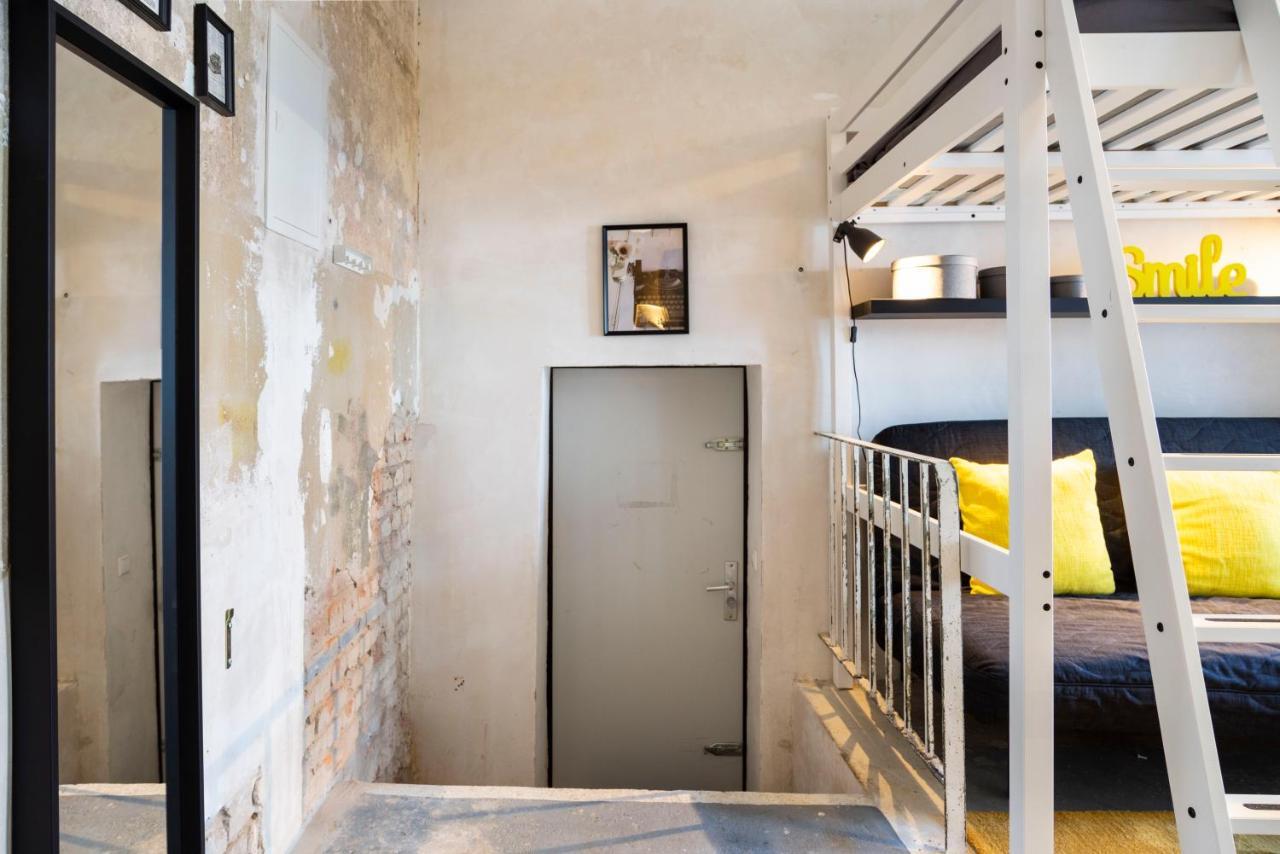 Shabby Chic Apartment +Freshly Furnished +Self Check-In ベルリン エクステリア 写真